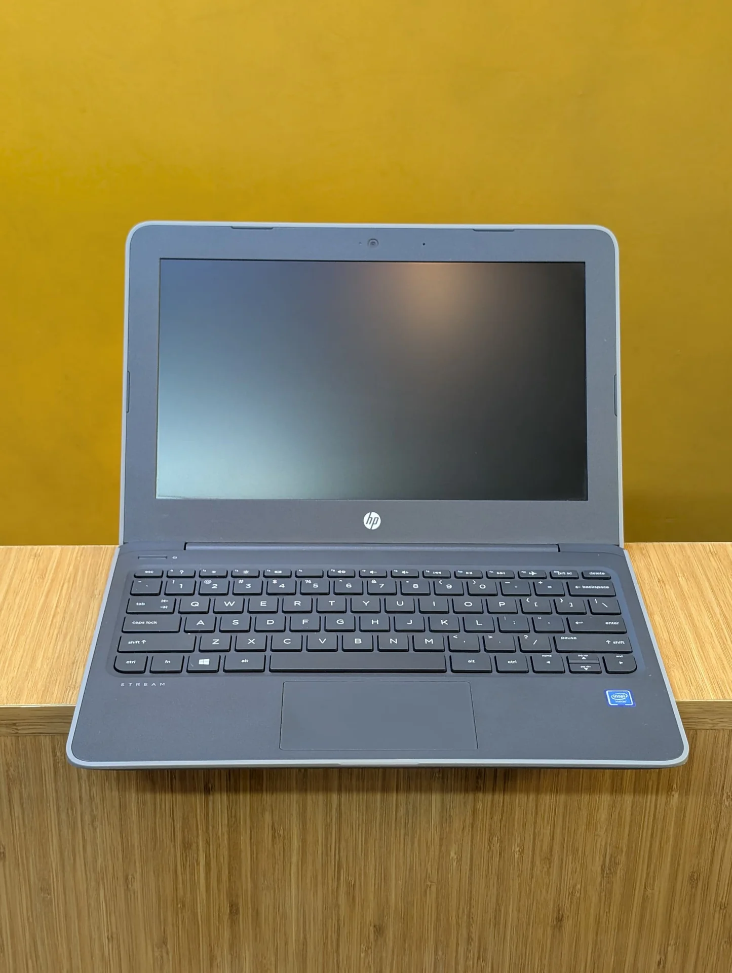 MINI LAPTOPHP Stream 11 Pro G5 Notebook PC 11.6" 4GB 64GB SSD